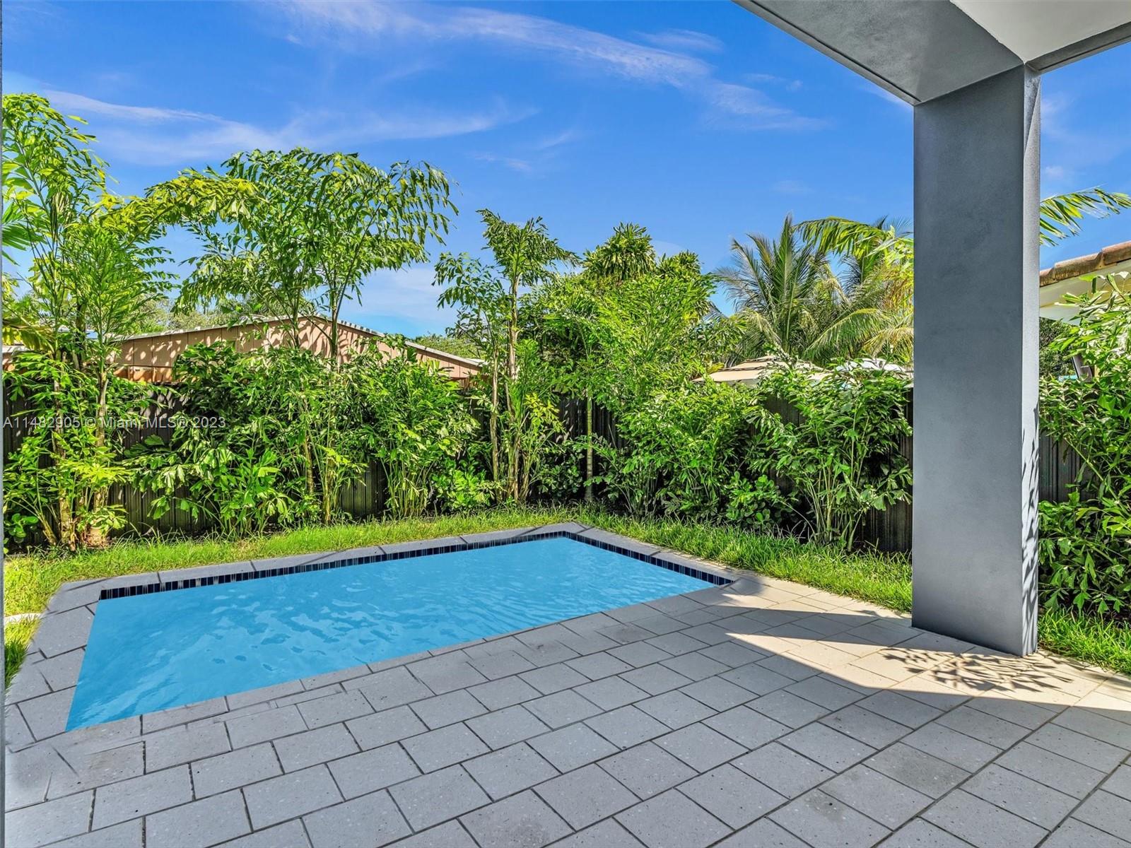 SOUTH BAY ESTATES - Residential
