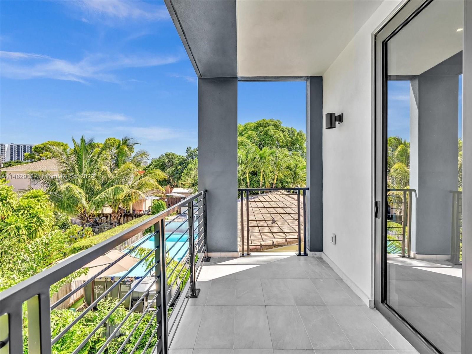 SOUTH BAY ESTATES - Residential