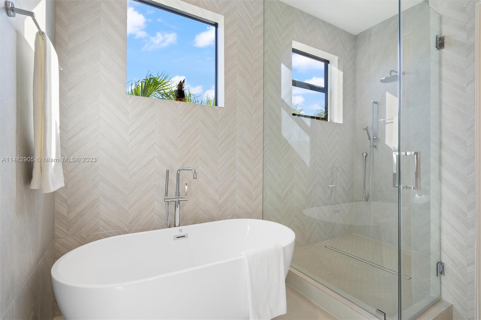 SOUTH BAY ESTATES - Residential