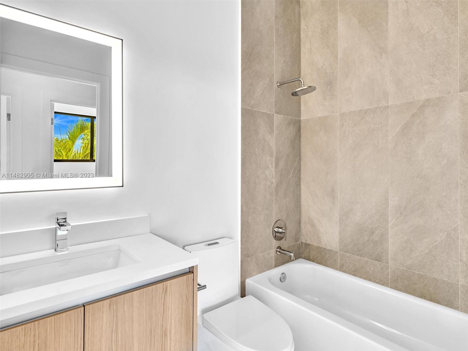 SOUTH BAY ESTATES - Residential