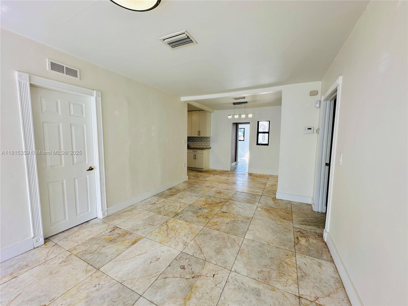 HILLS TRAIL GROVE - Residential Lease