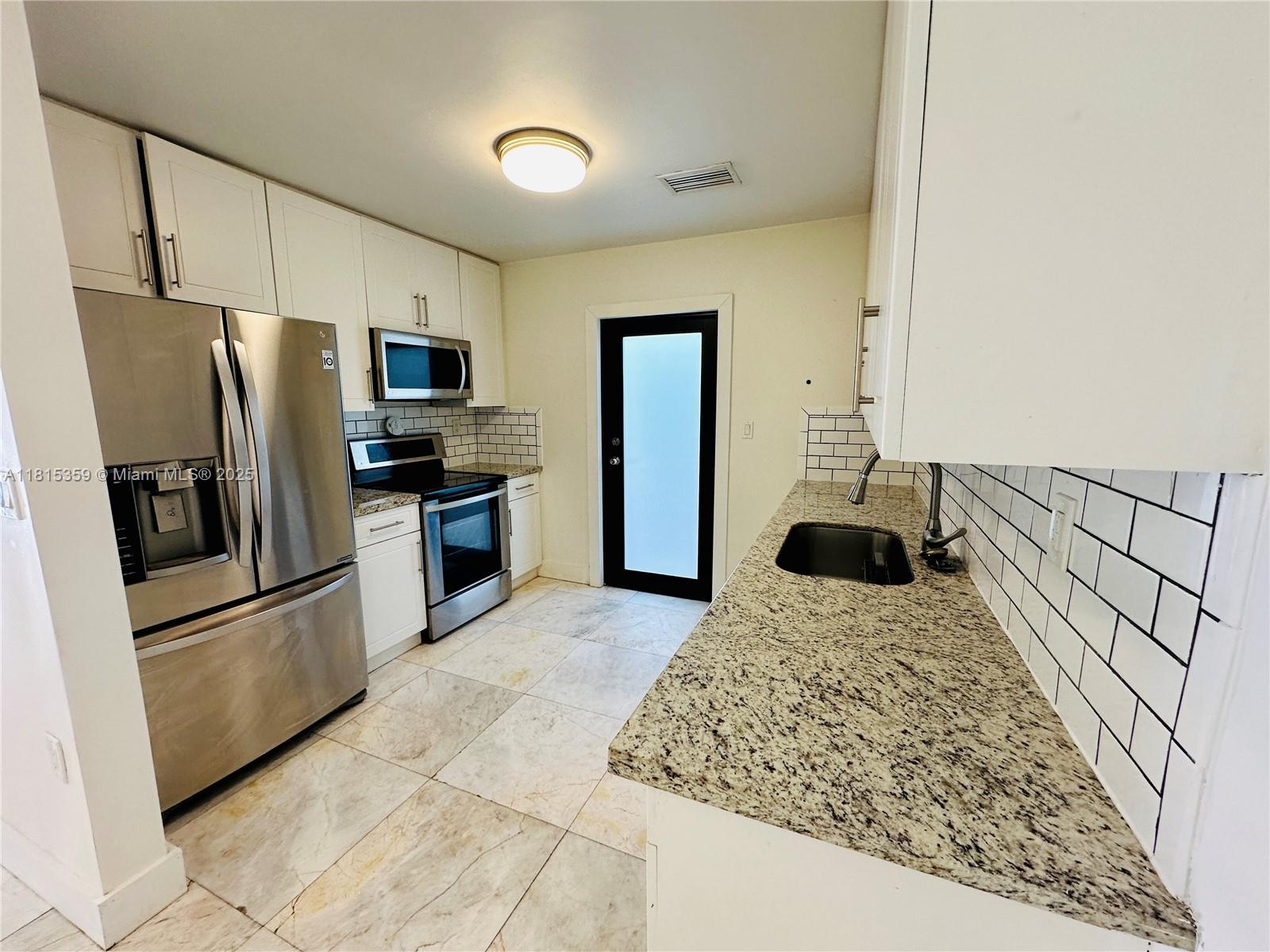 HILLS TRAIL GROVE - Residential Lease