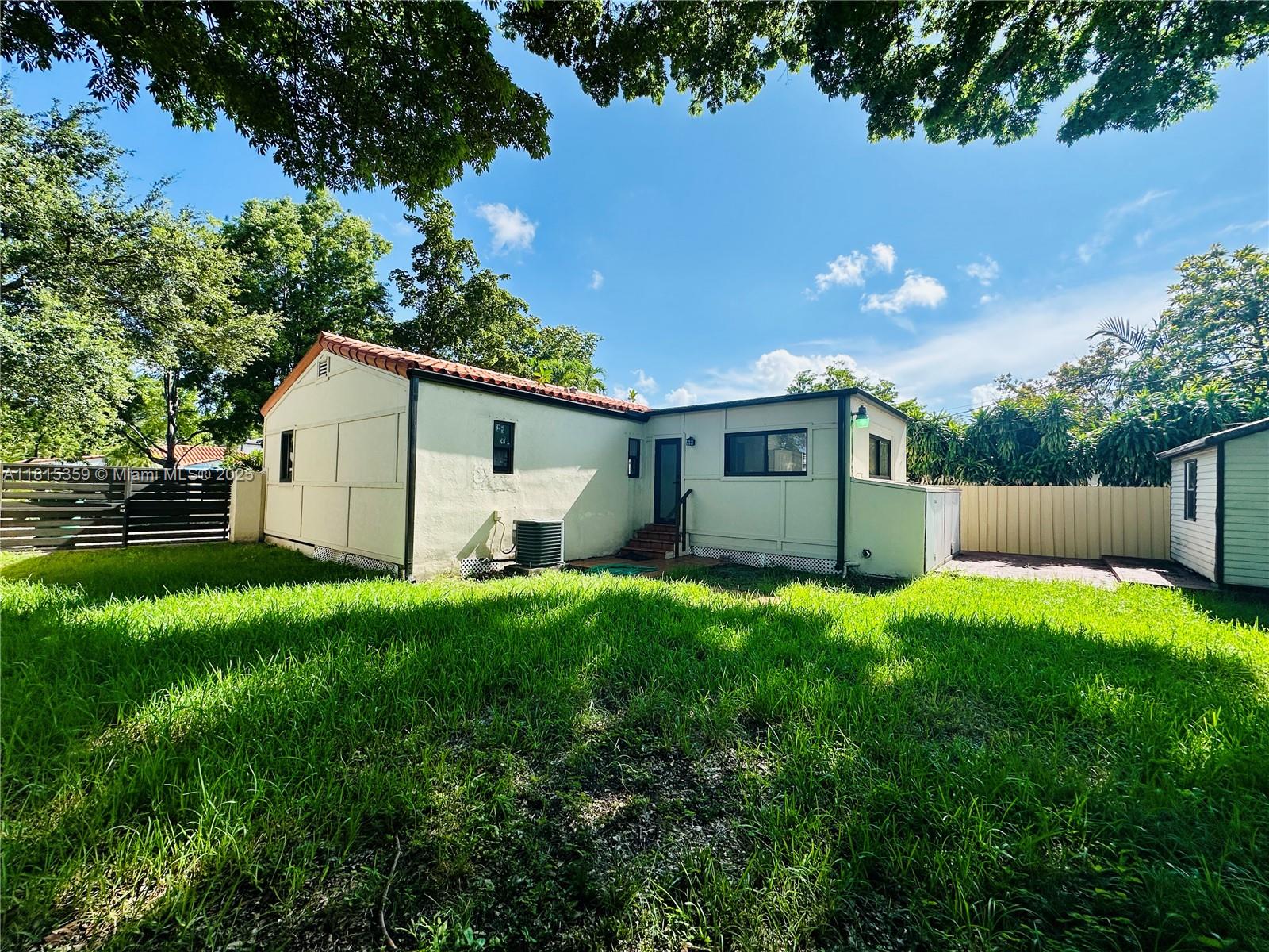 HILLS TRAIL GROVE - Residential Lease
