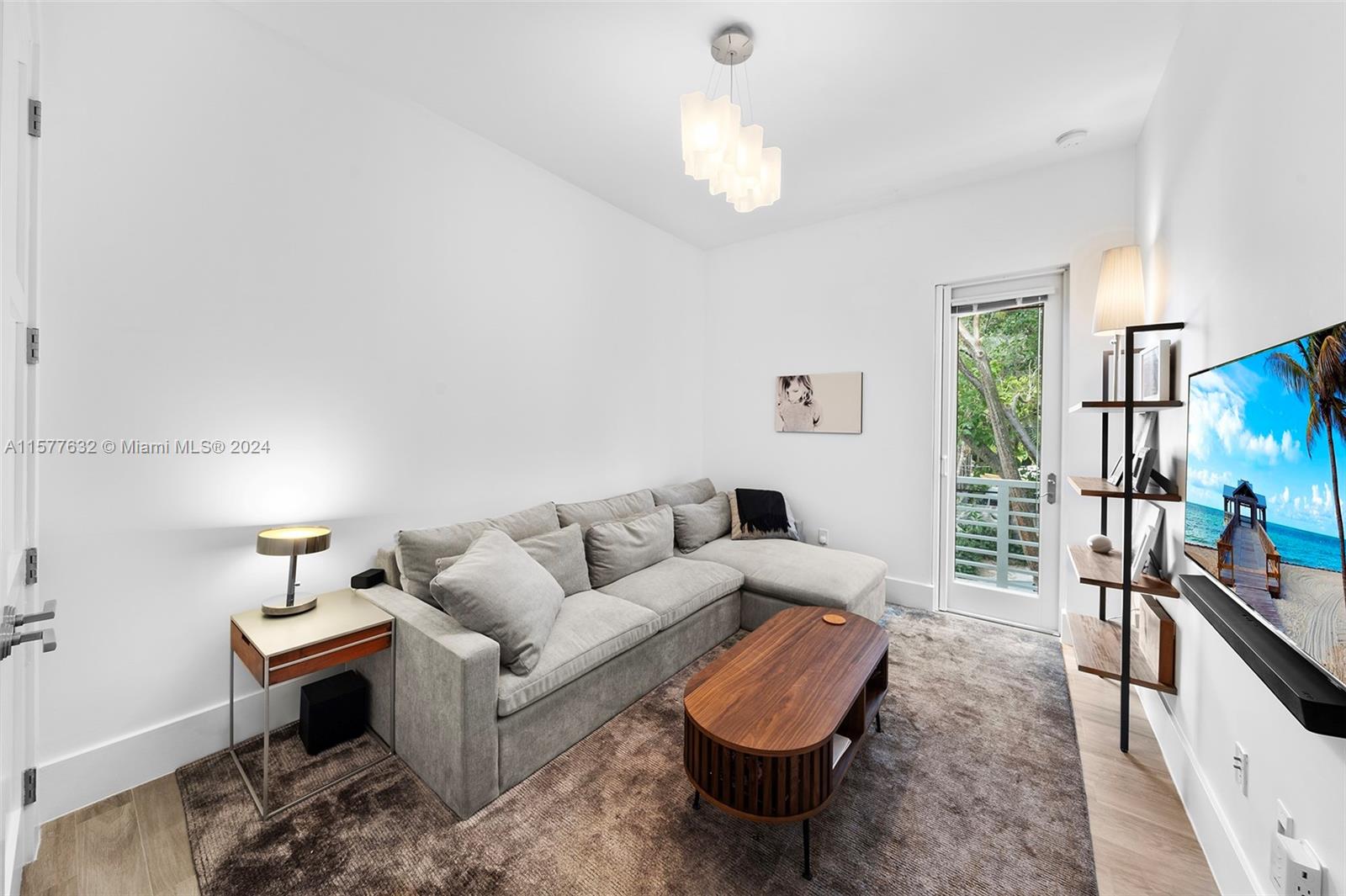 OCEAN VIEW HEIGHTS - Residential