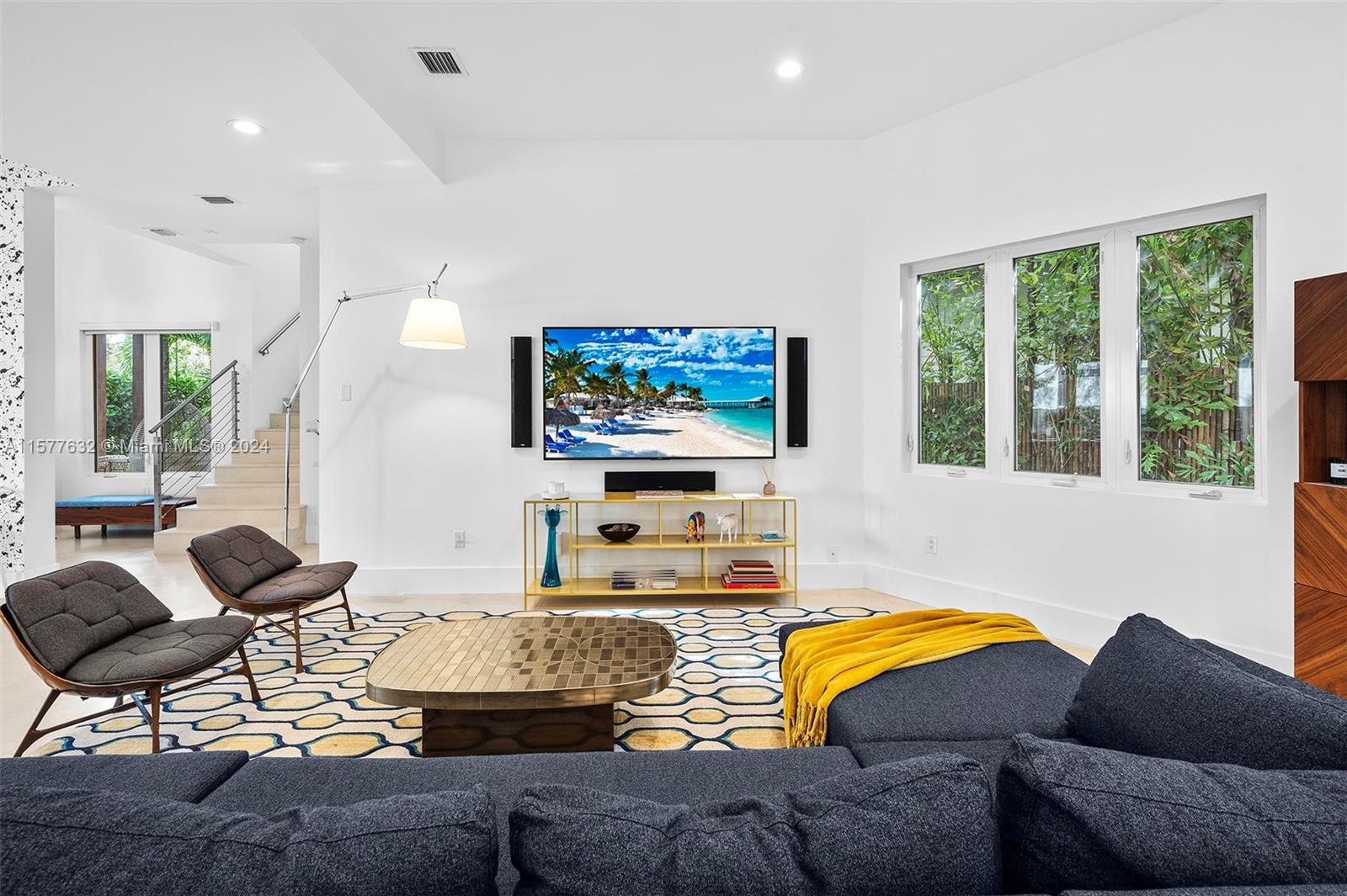 OCEAN VIEW HEIGHTS - Residential