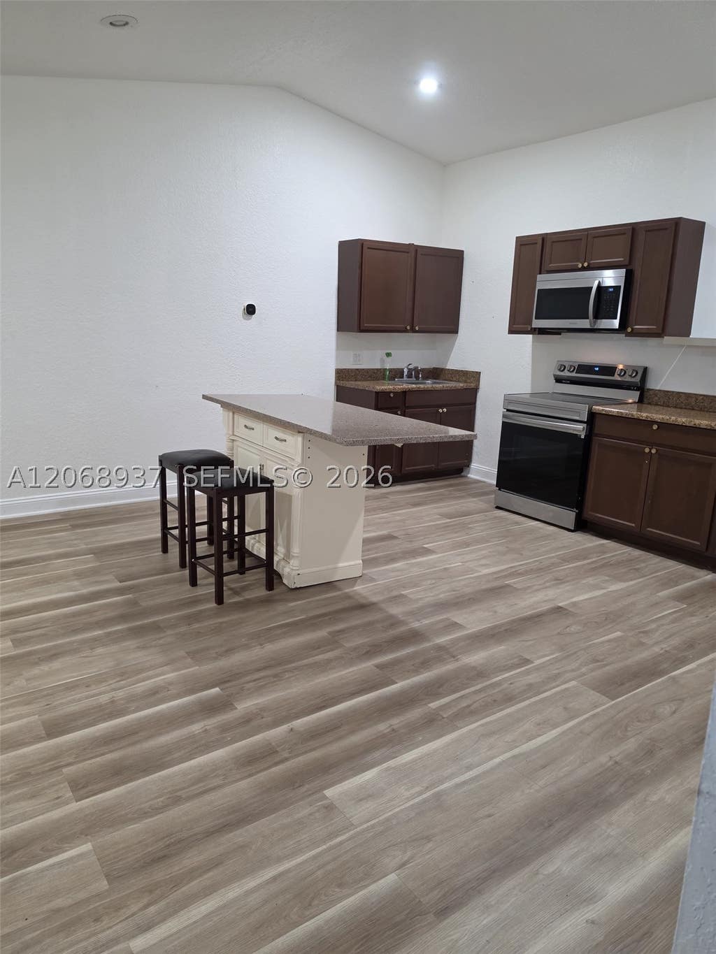 Photo of 9165 SW 18th St #1, Boca Raton, FL 33428 (MLS # A12068937)