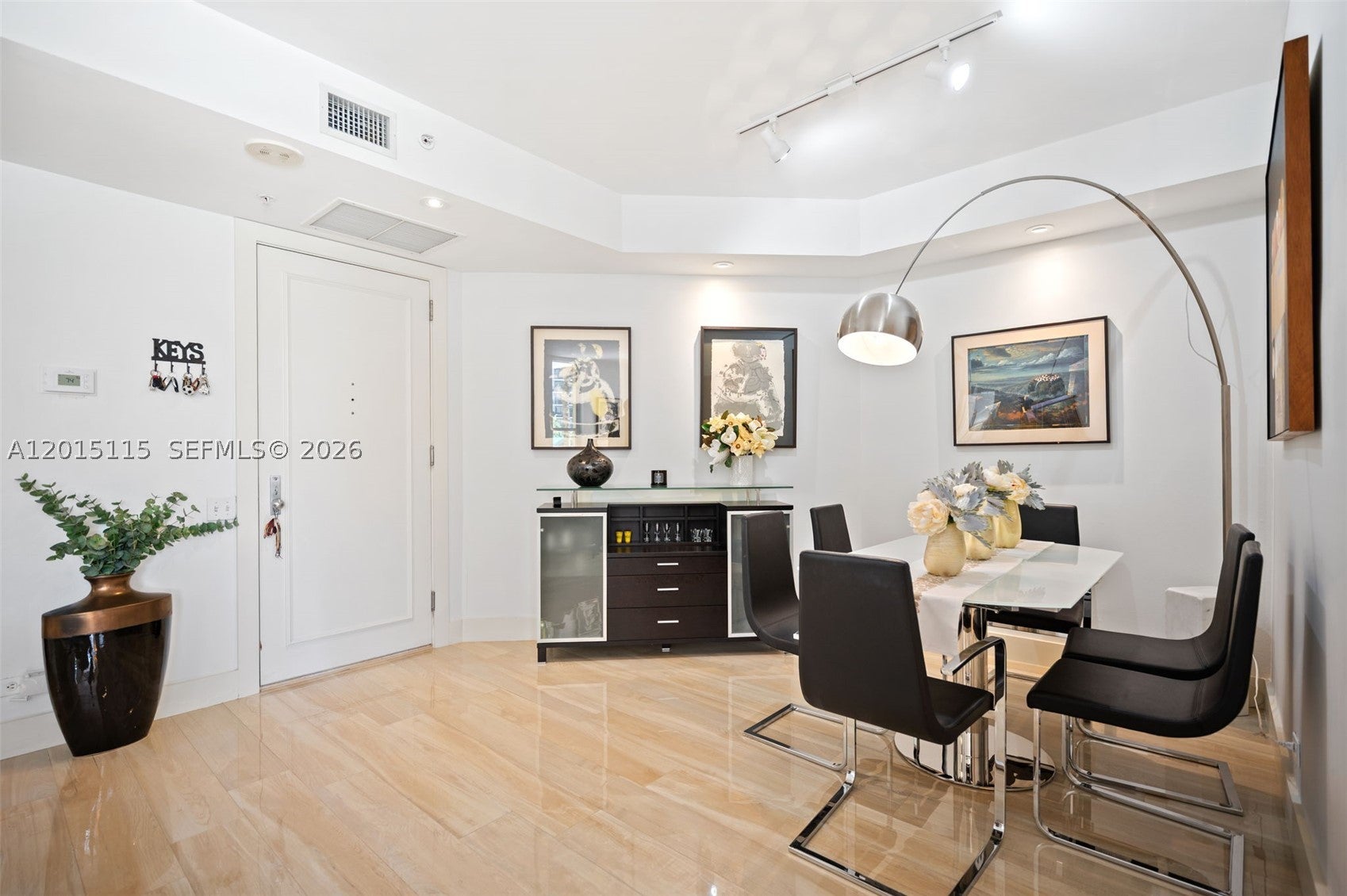 888 Brickell Key Dr 609