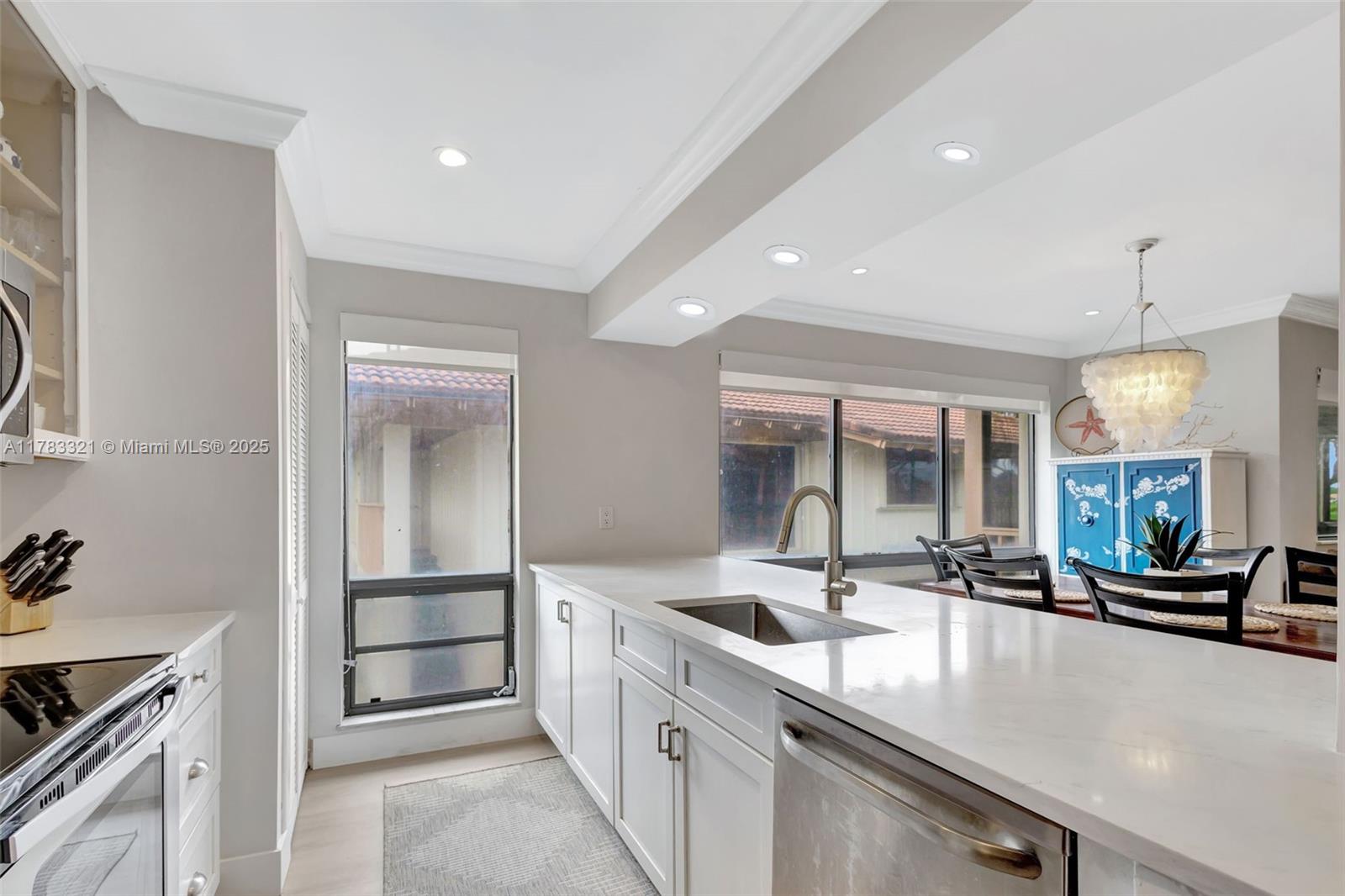 GOLF VILLAS CONDO - Residential Lease