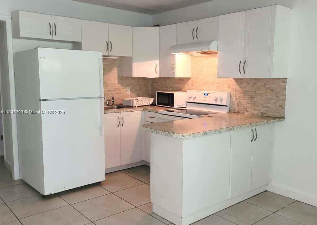 LA RIVE SUD CONDO - Residential Lease