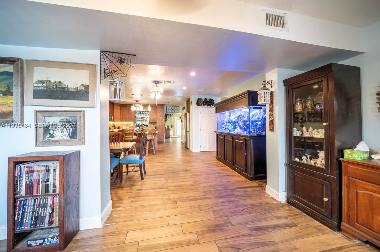 EVERGLADES LAND SALES CO - Residential