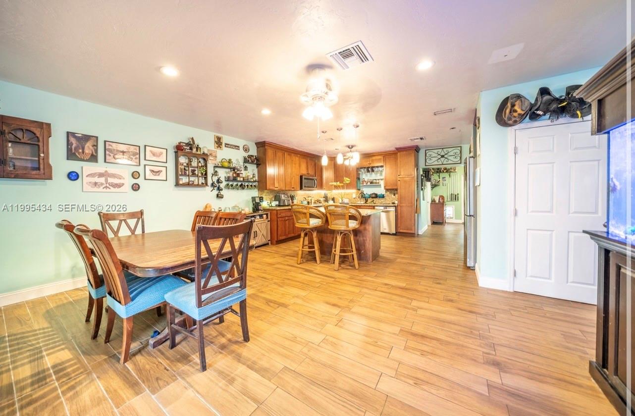 EVERGLADES LAND SALES CO - Residential