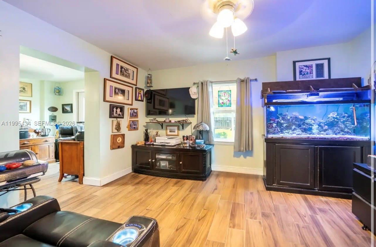 EVERGLADES LAND SALES CO - Residential