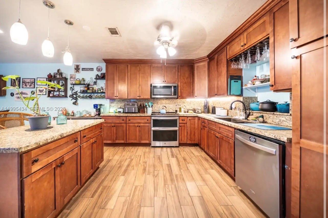 EVERGLADES LAND SALES CO - Residential