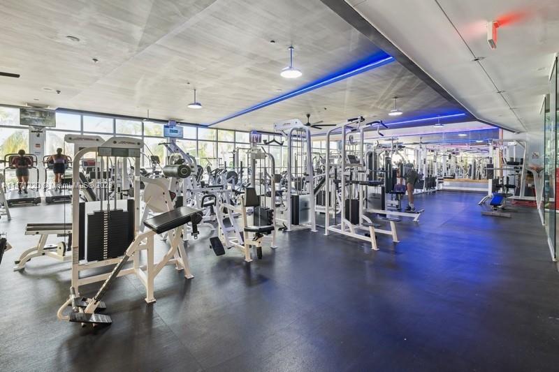 MIRADOR 1000 CONDO - Residential