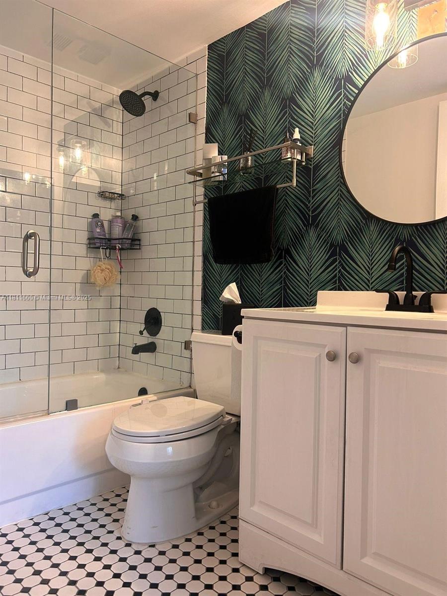 MADISON DOWNTOWN CONDO - Residential Lease