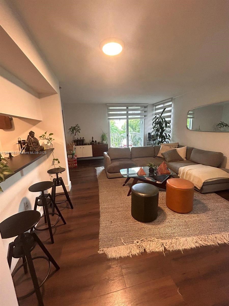 MADISON DOWNTOWN CONDO - Residential Lease