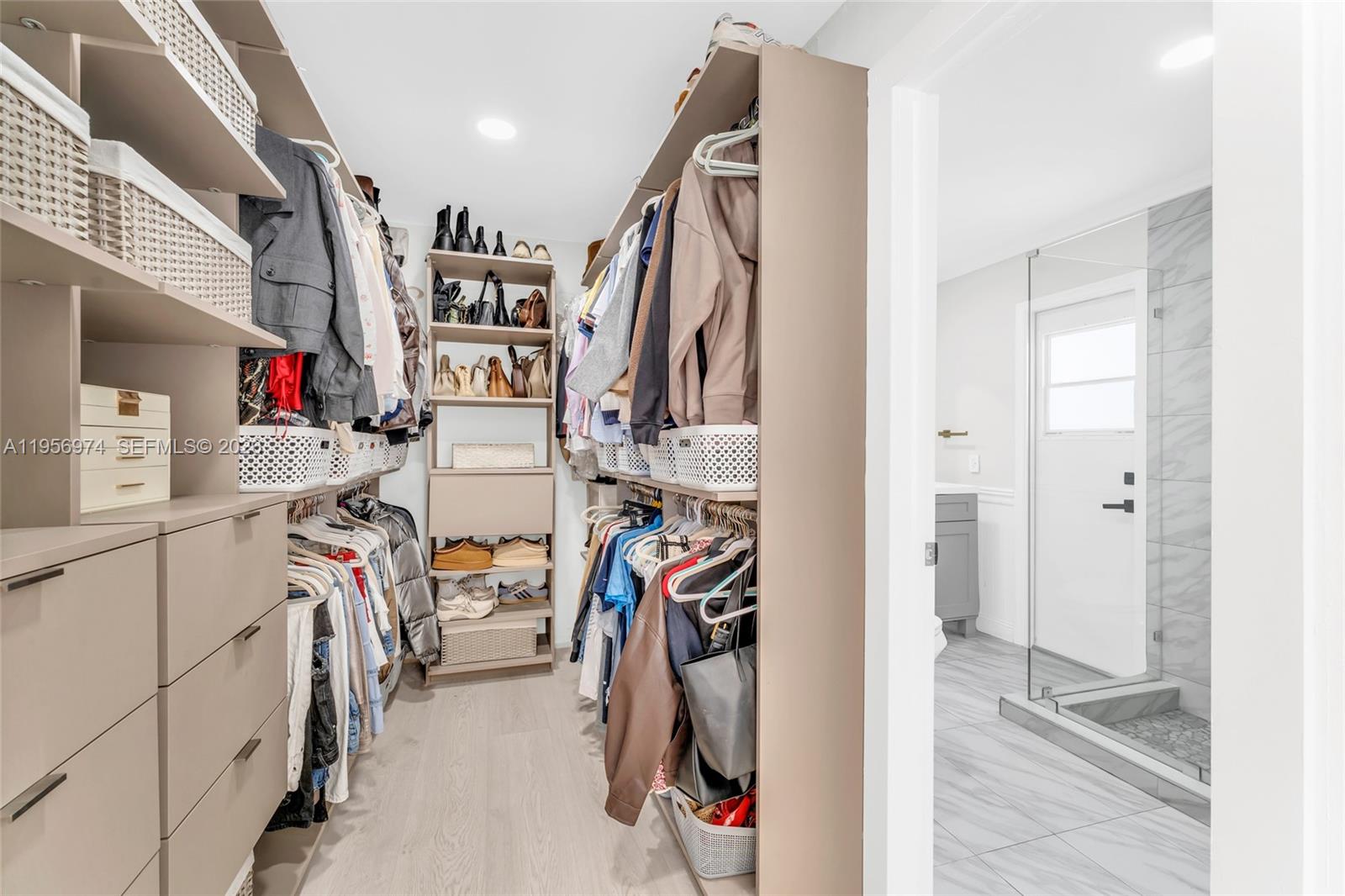 WESTVIEW SEC 1 PART 1 - Residential