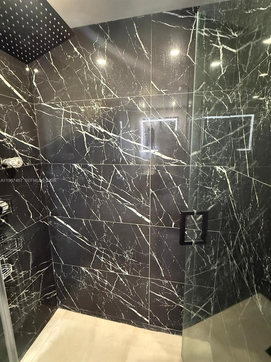 DEL PRADO MARINA - Residential Lease