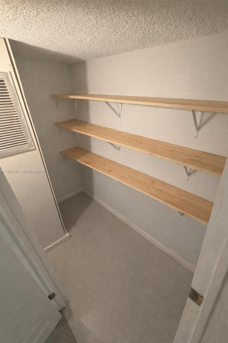 DEL PRADO MARINA - Residential Lease