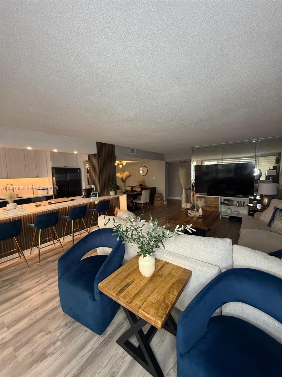 DEL PRADO MARINA - Residential Lease