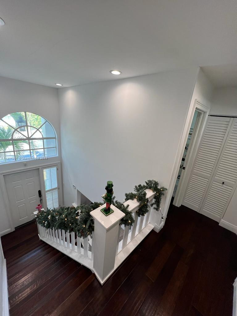 CORAL CREEK - Residential