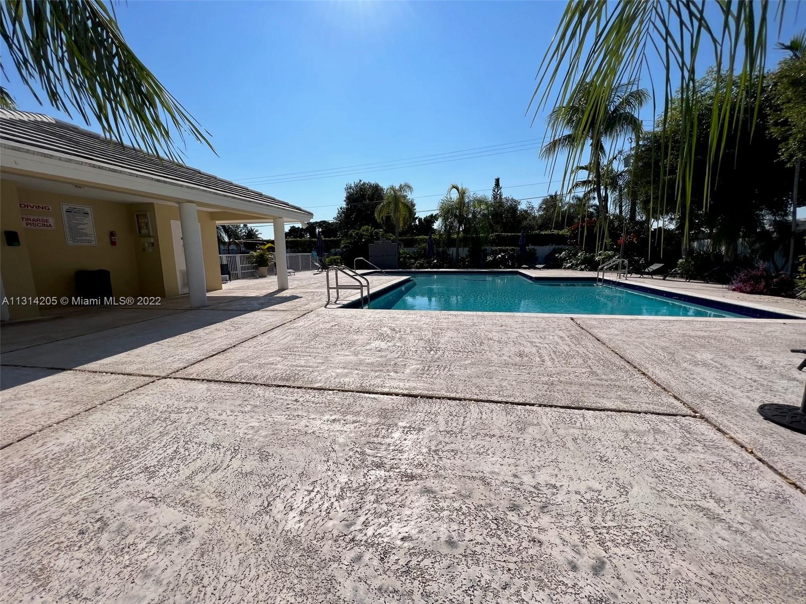 CORAL CREEK - Residential