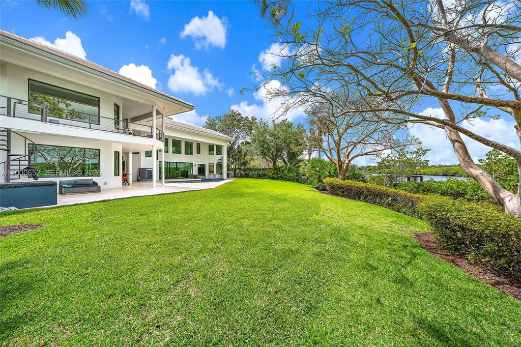 Photo of 8818 SE Riverfront Ter, Jupiter, FL 33469 (MLS # A12000652)