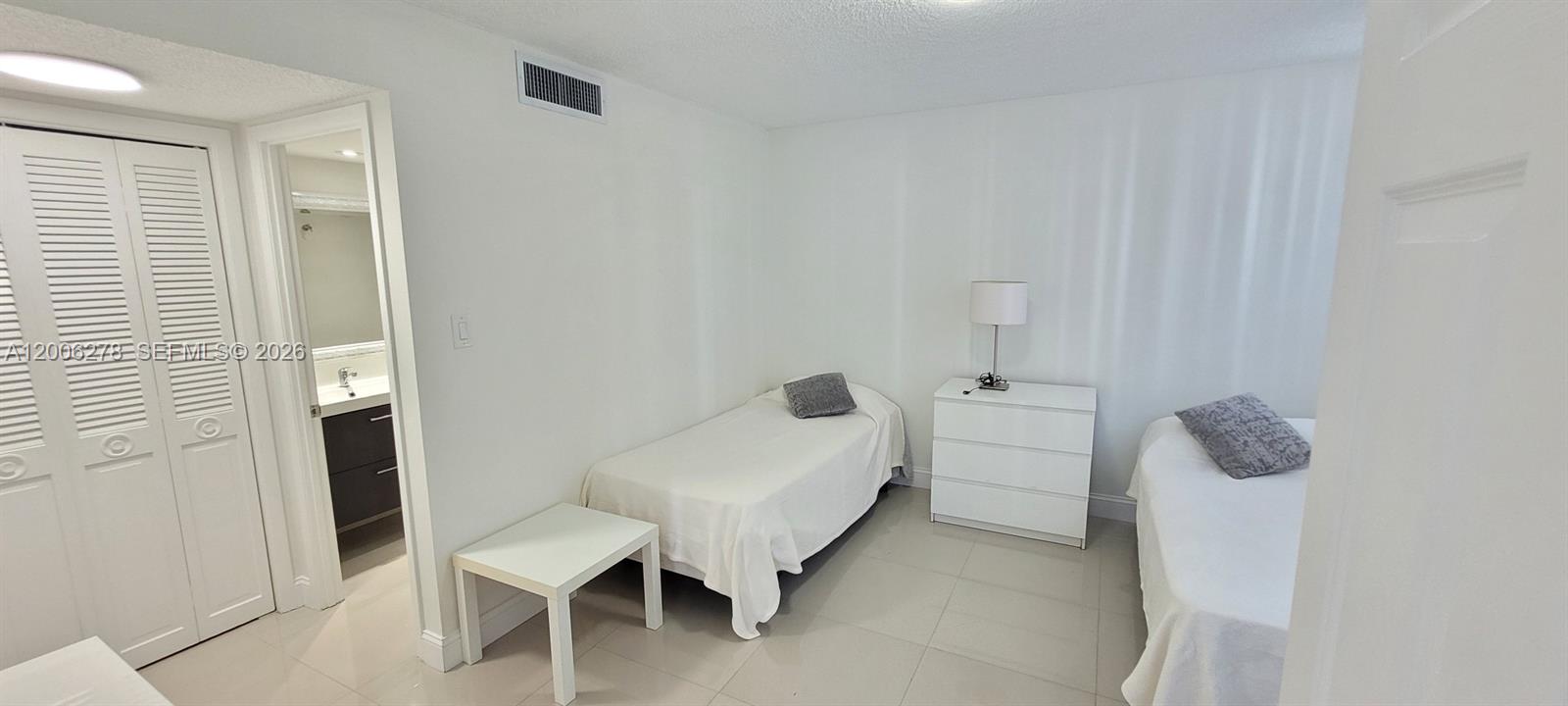 DEL PRADO MARINA - Residential