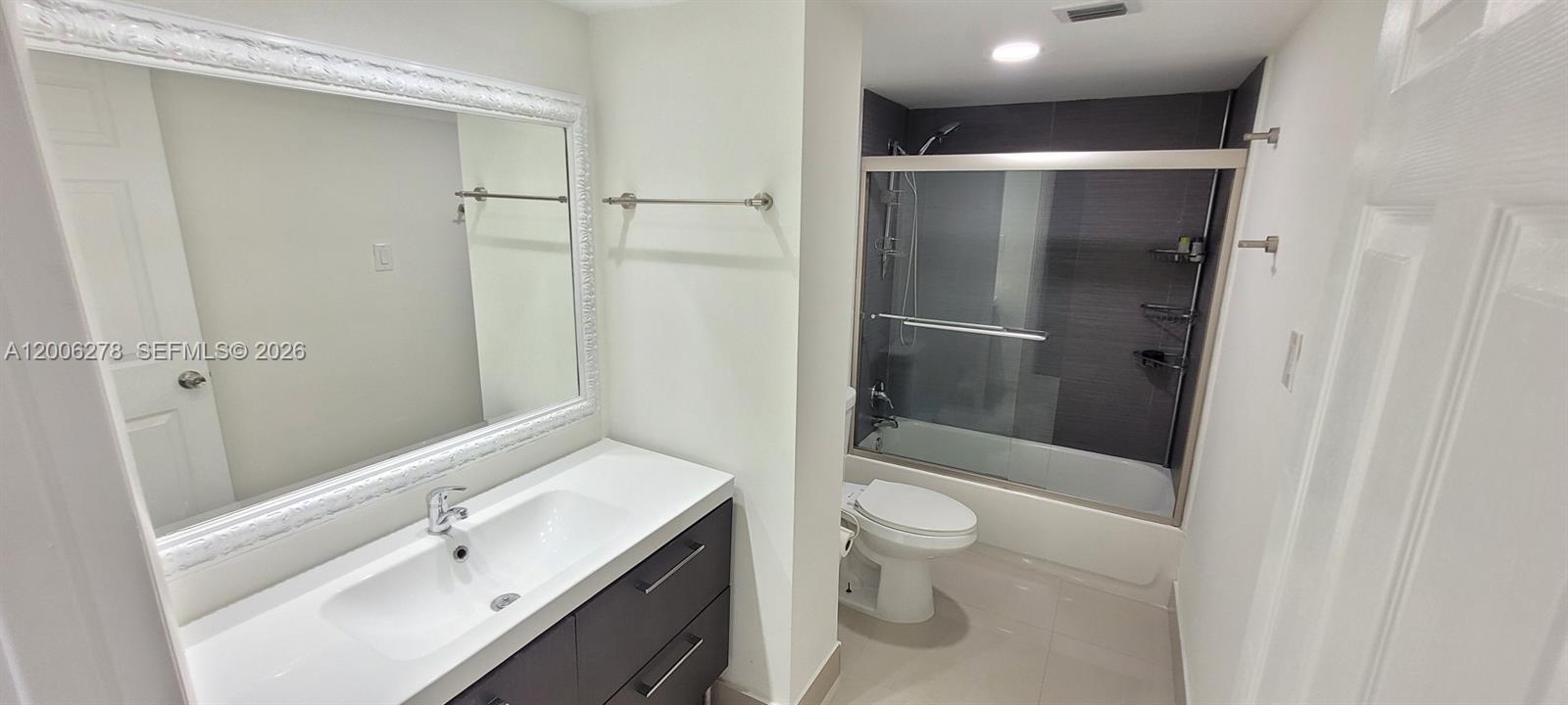 DEL PRADO MARINA - Residential