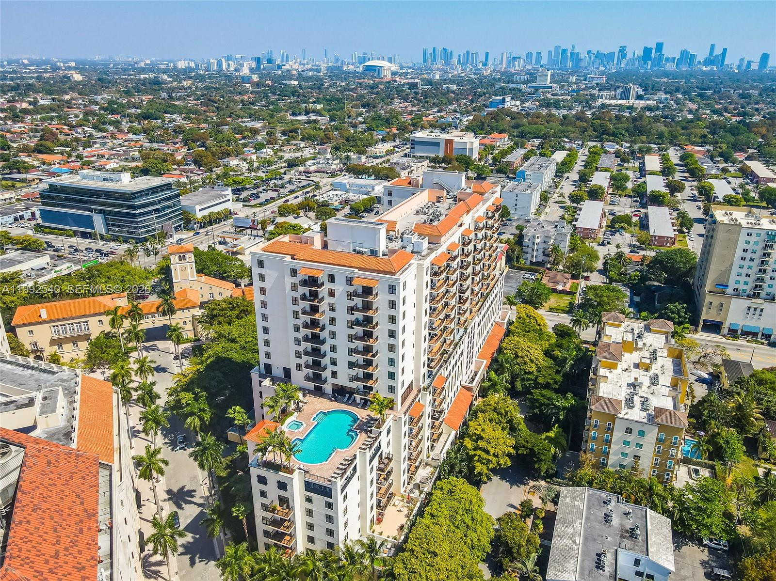 888 S Douglas Rd 807