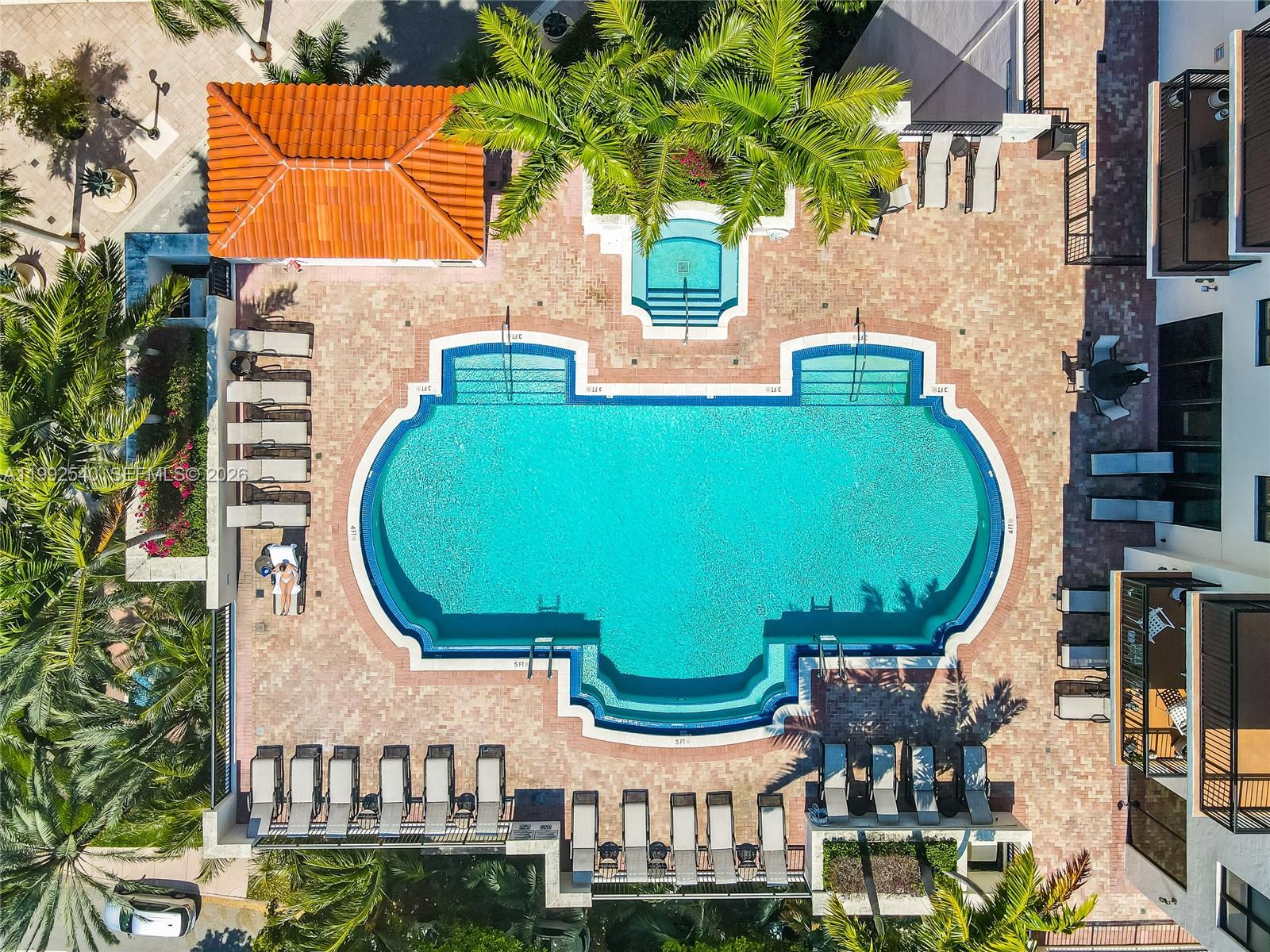 PUERTA DE PALMAS CONDO - Residential Lease