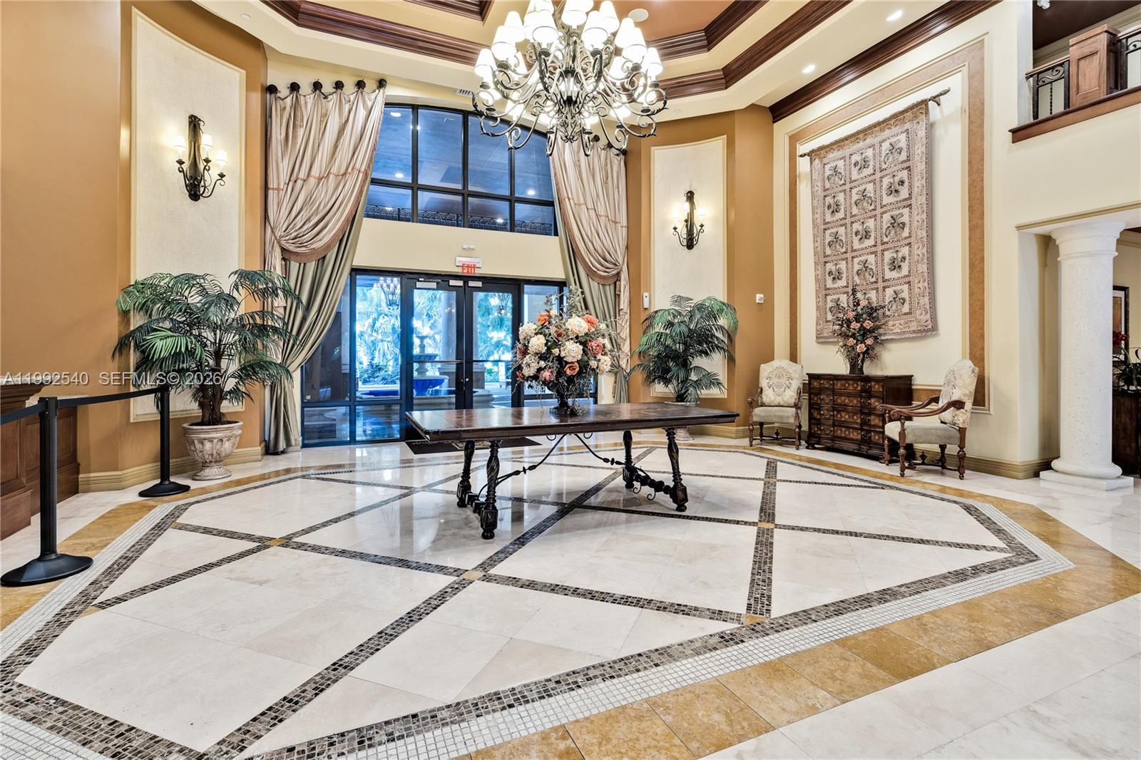 PUERTA DE PALMAS CONDO - Residential Lease