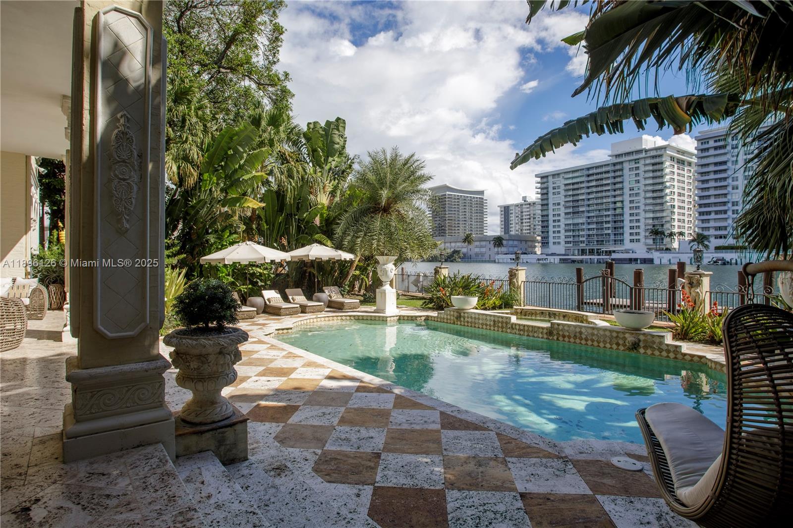 BEACH VIEW ADDN - Residential Lease