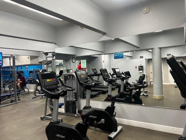 LA MER ESTATES SOUTH COND - Residential