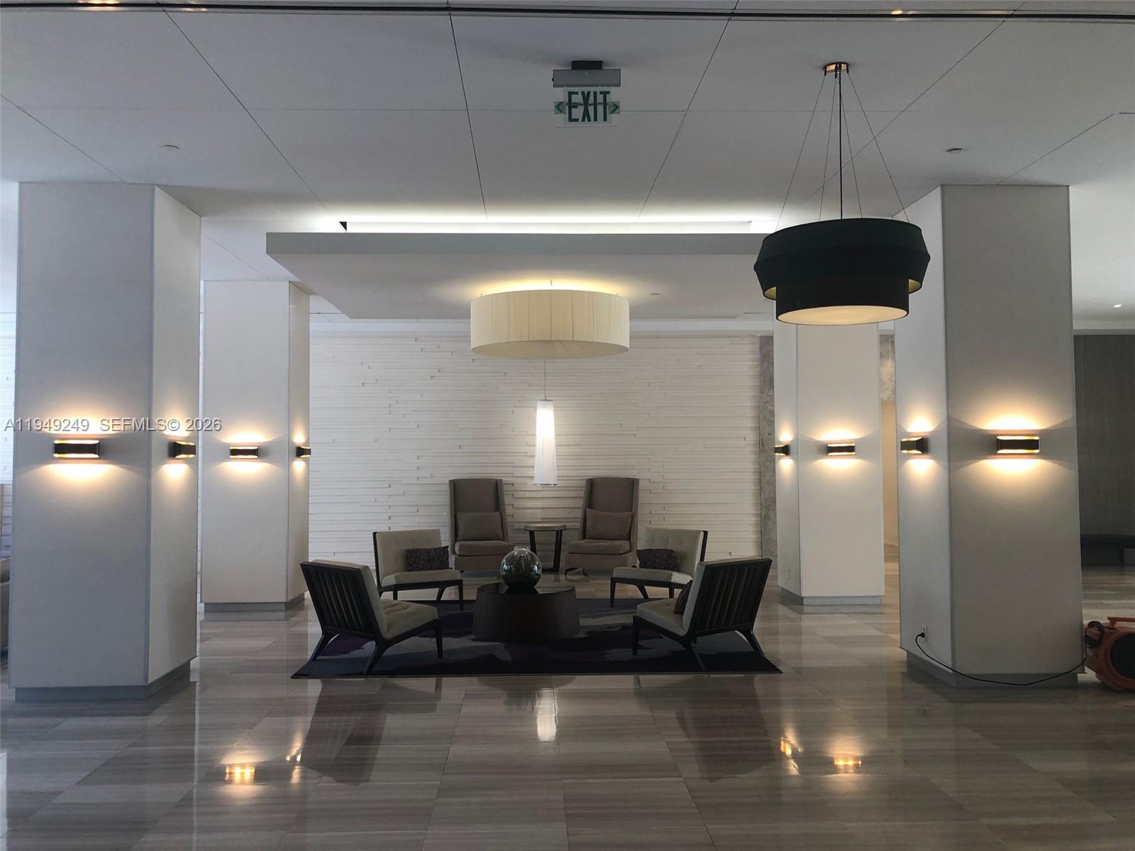 ARLEN HOUSE EAST CONDO - Residential