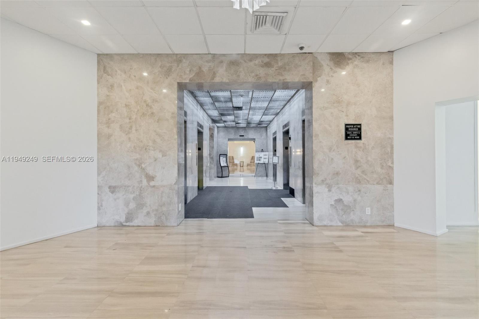 ARLEN HOUSE EAST CONDO - Residential