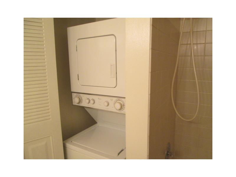 THE GREENS AT DORAL CONDO - Residential Lease