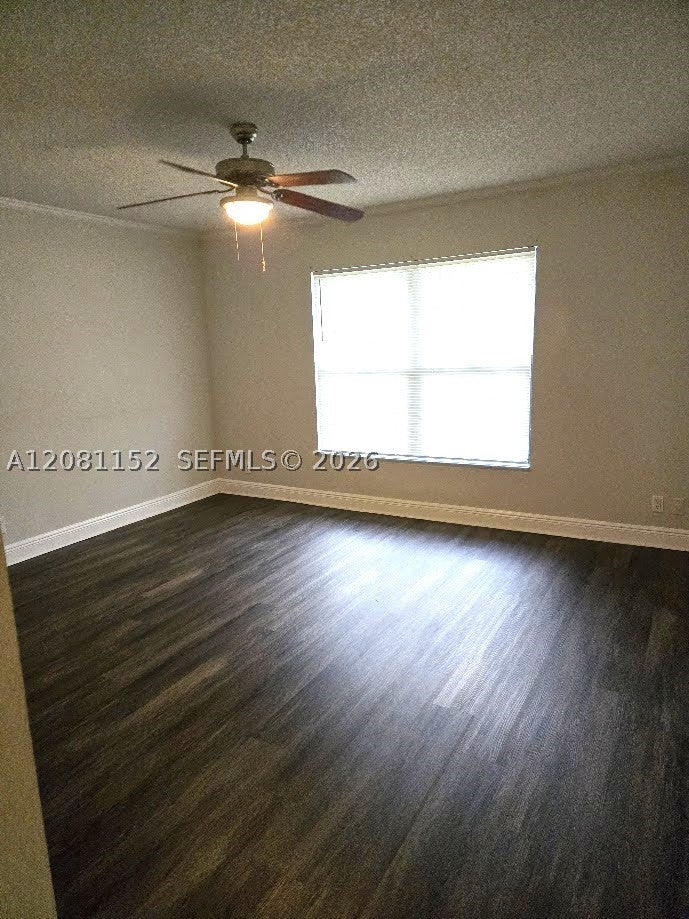 Photo of 1561 Balfour Point Dr #F, West Palm Beach, FL 33411 (MLS # A12081152)