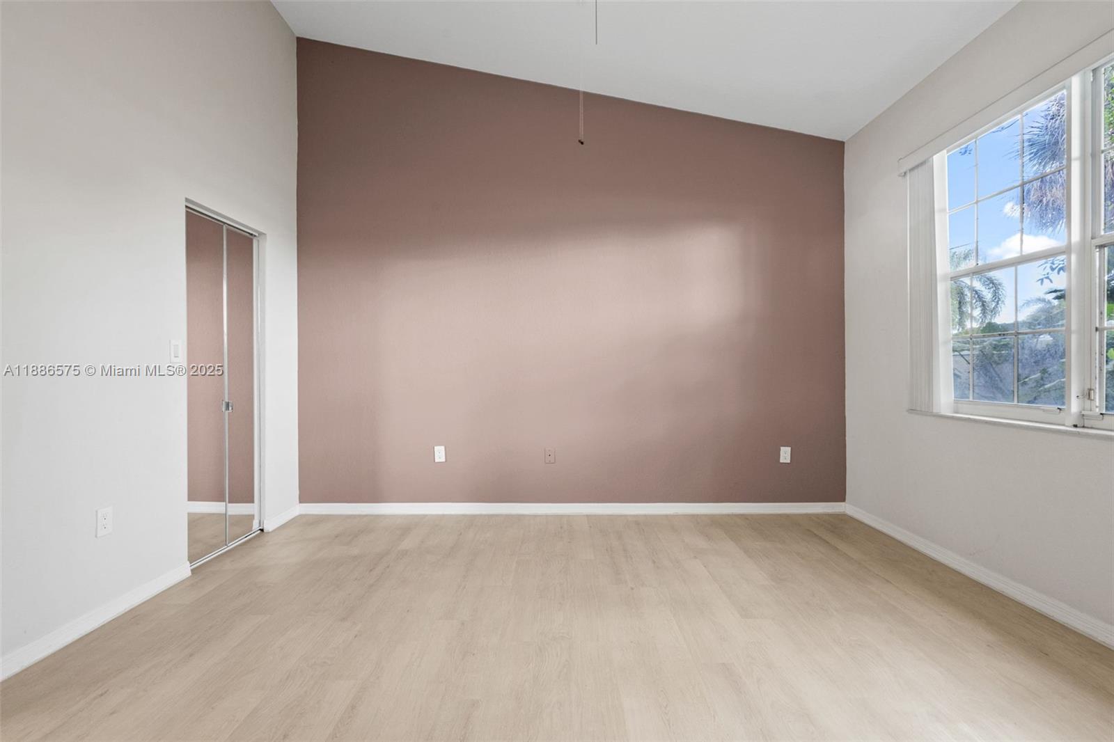 REGENCY HOMES AT SUNRISE - Residential