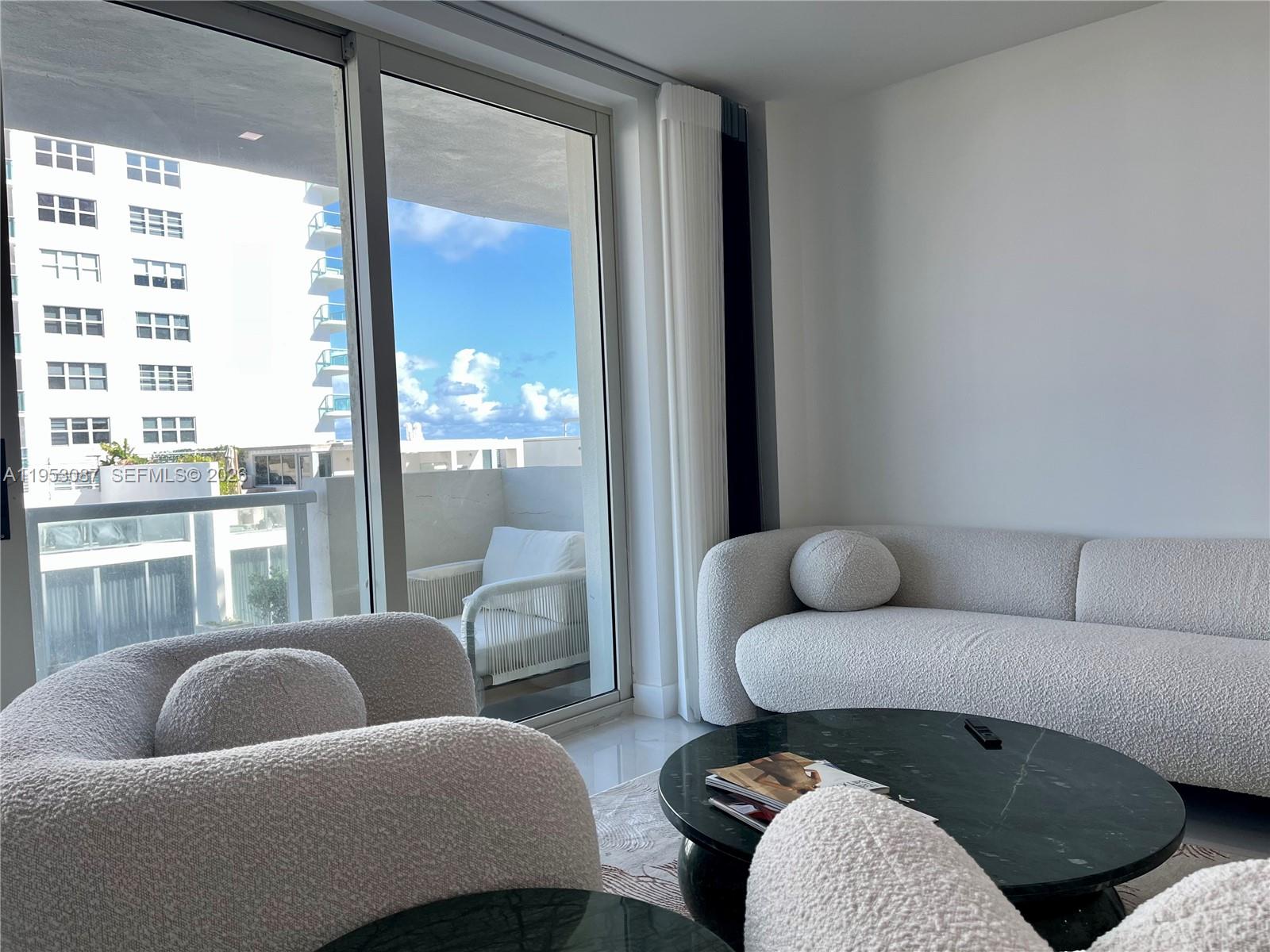 9499 Collins Ave 506