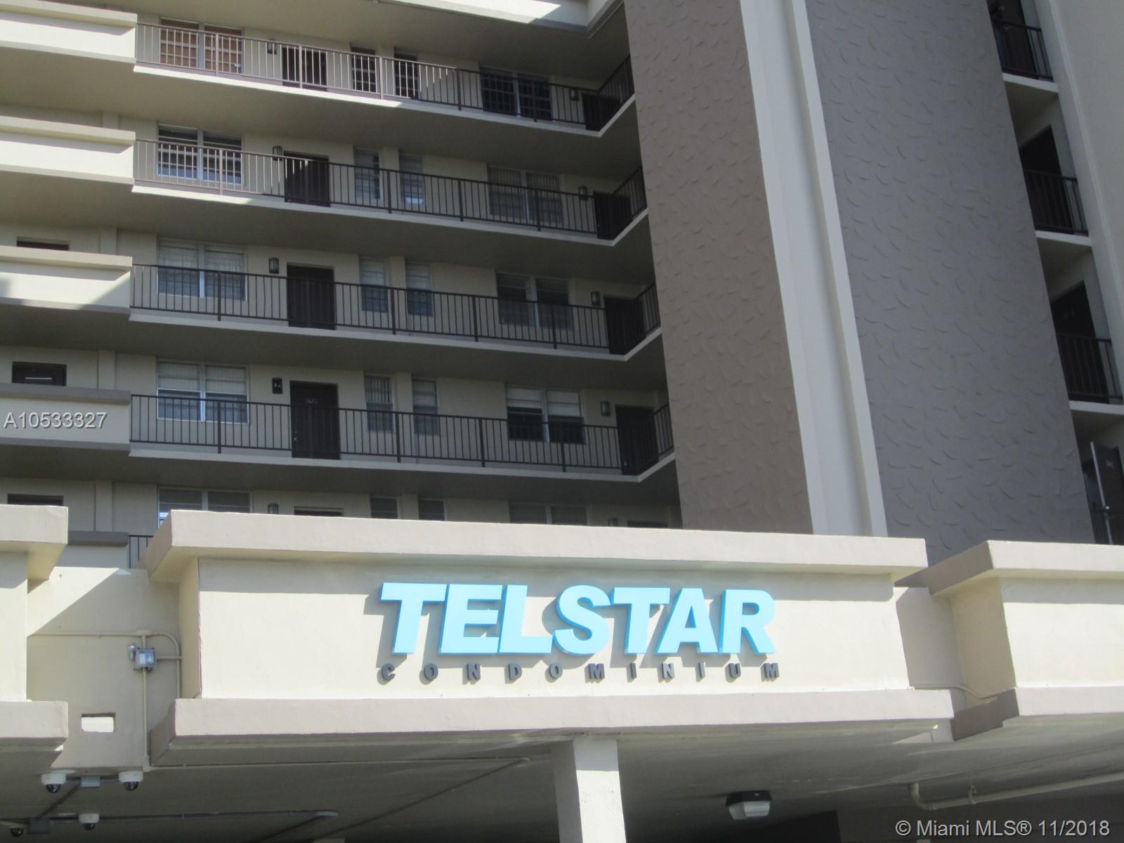 LOCATION, LOCATION, Apartment to sell; This apartment has incredible space distribution, can be 2 bedroom. Don't miss the opportunity to get this great deal: with covered parking space, low maintenance fees, Additional storage unit. Located close to US 1; near of everything to work and enjoy in downtown Hollywood , Young circle, casinos, aventura mall, and Fort Lauderdale International airport.