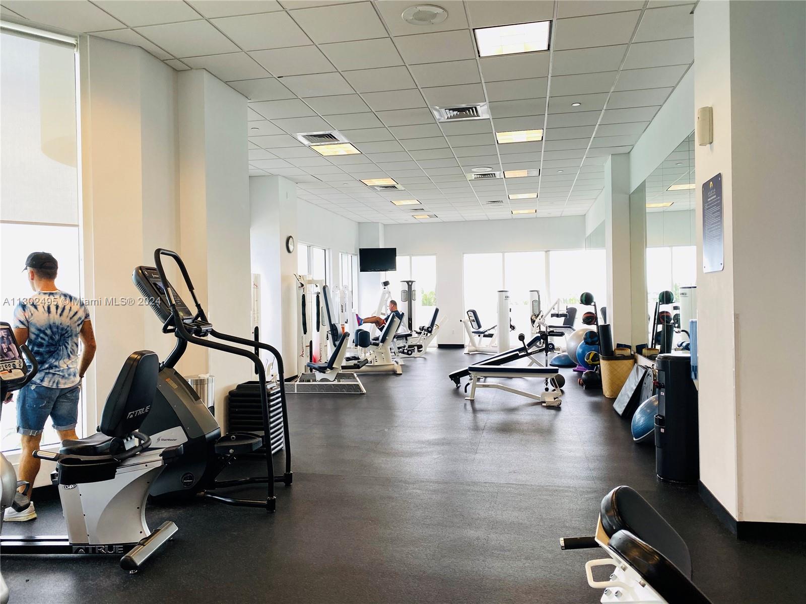 AKOYA CONDO - Residential Lease