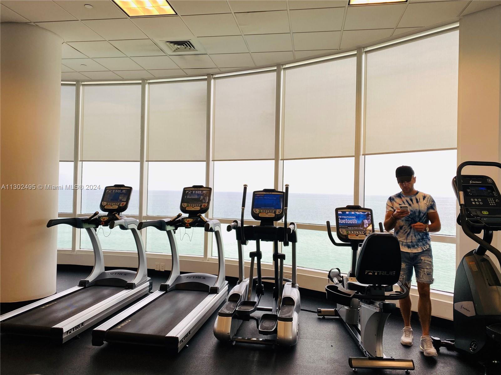 AKOYA CONDO - Residential Lease