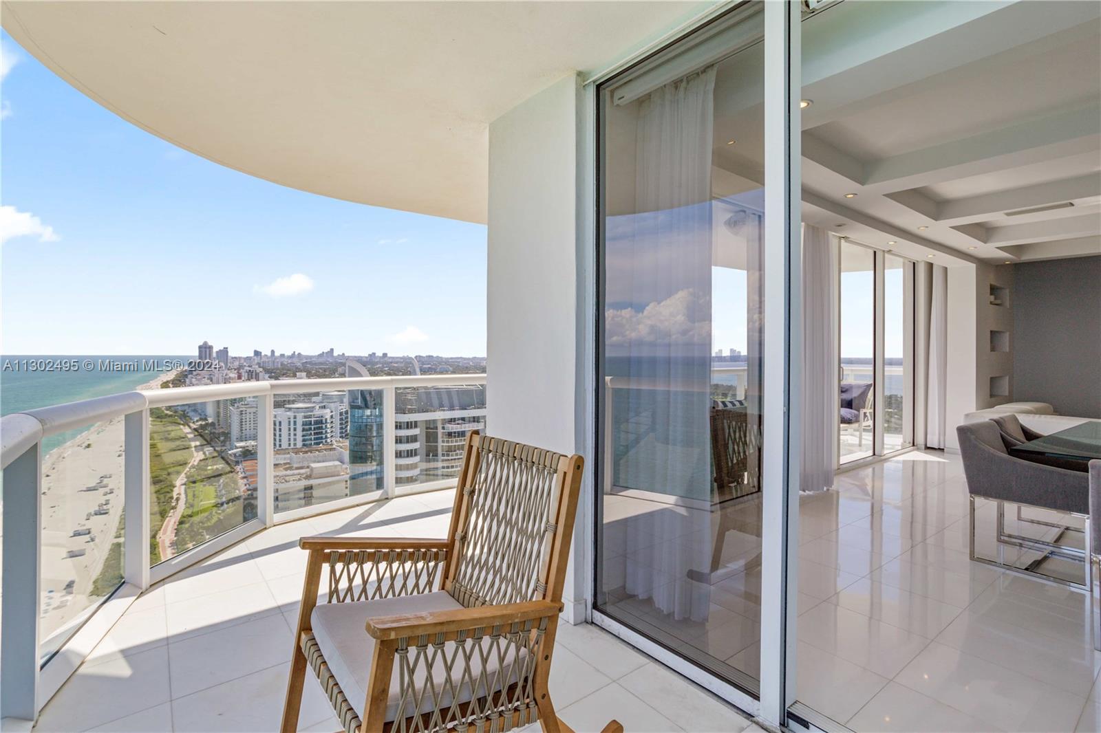 AKOYA CONDO - Residential Lease