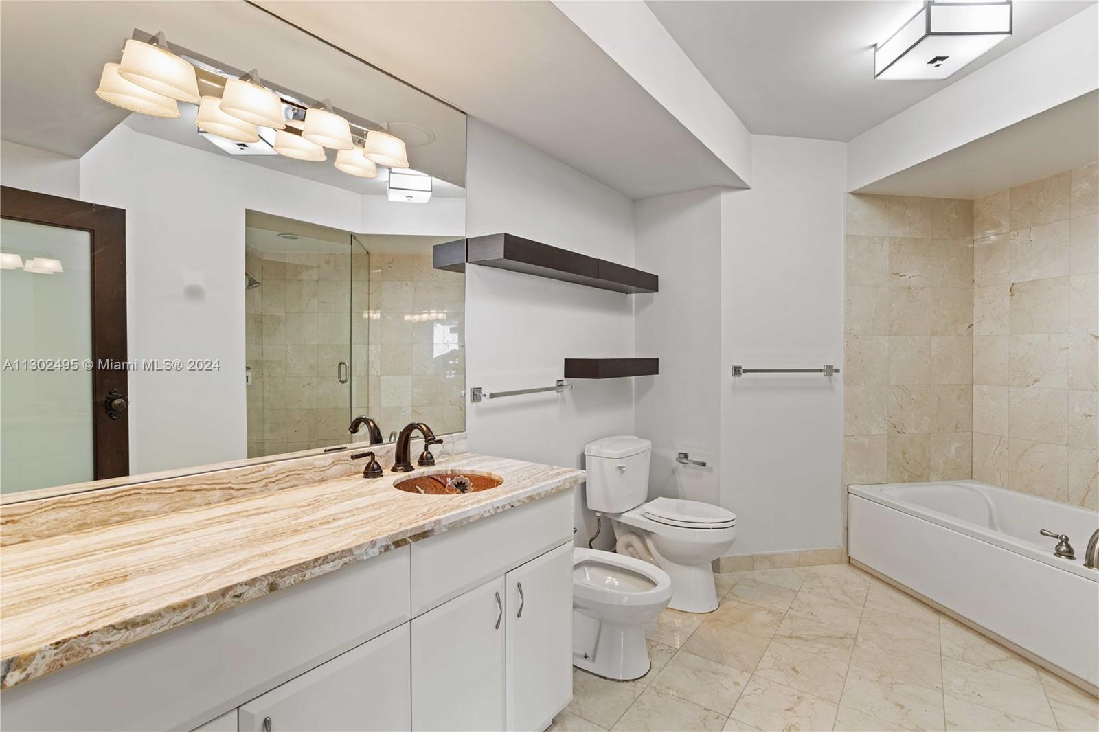 AKOYA CONDO - Residential Lease