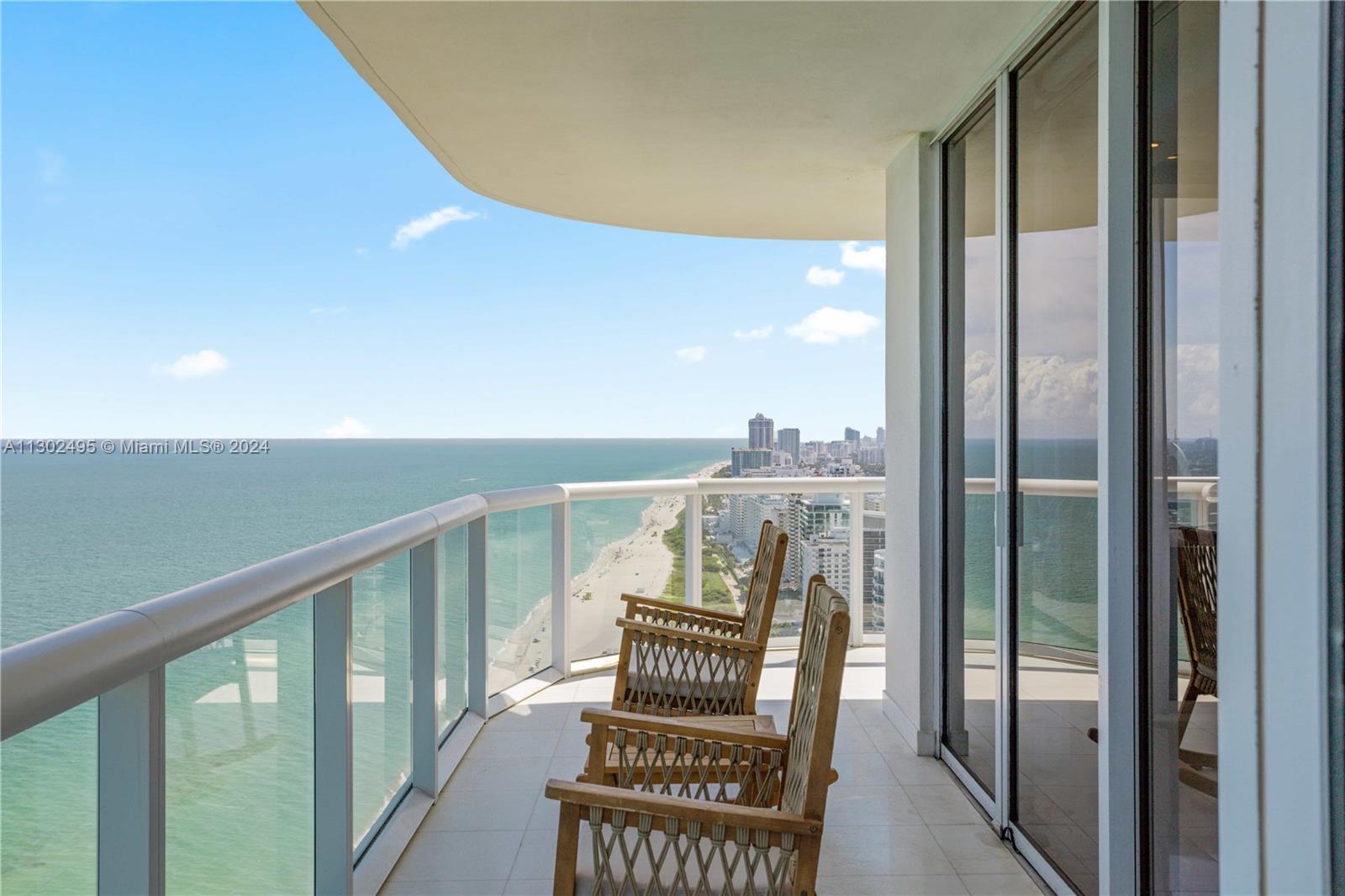 AKOYA CONDO - Residential Lease