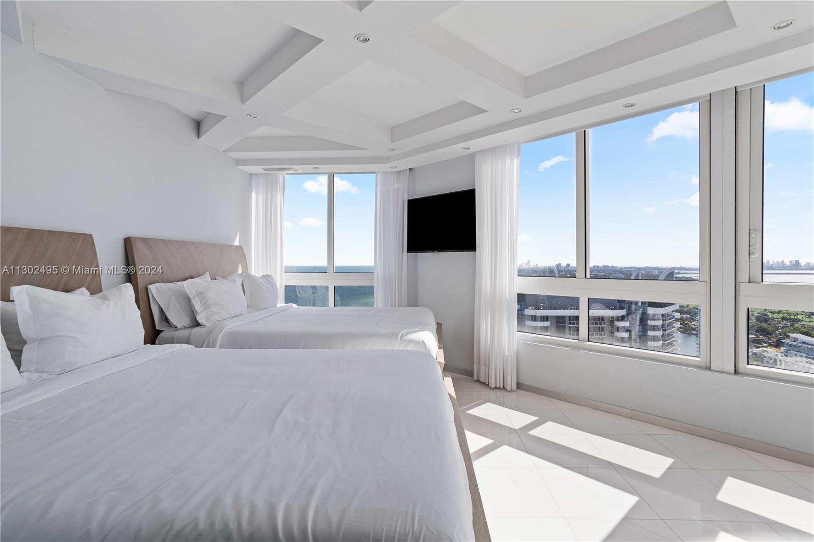 AKOYA CONDO - Residential Lease