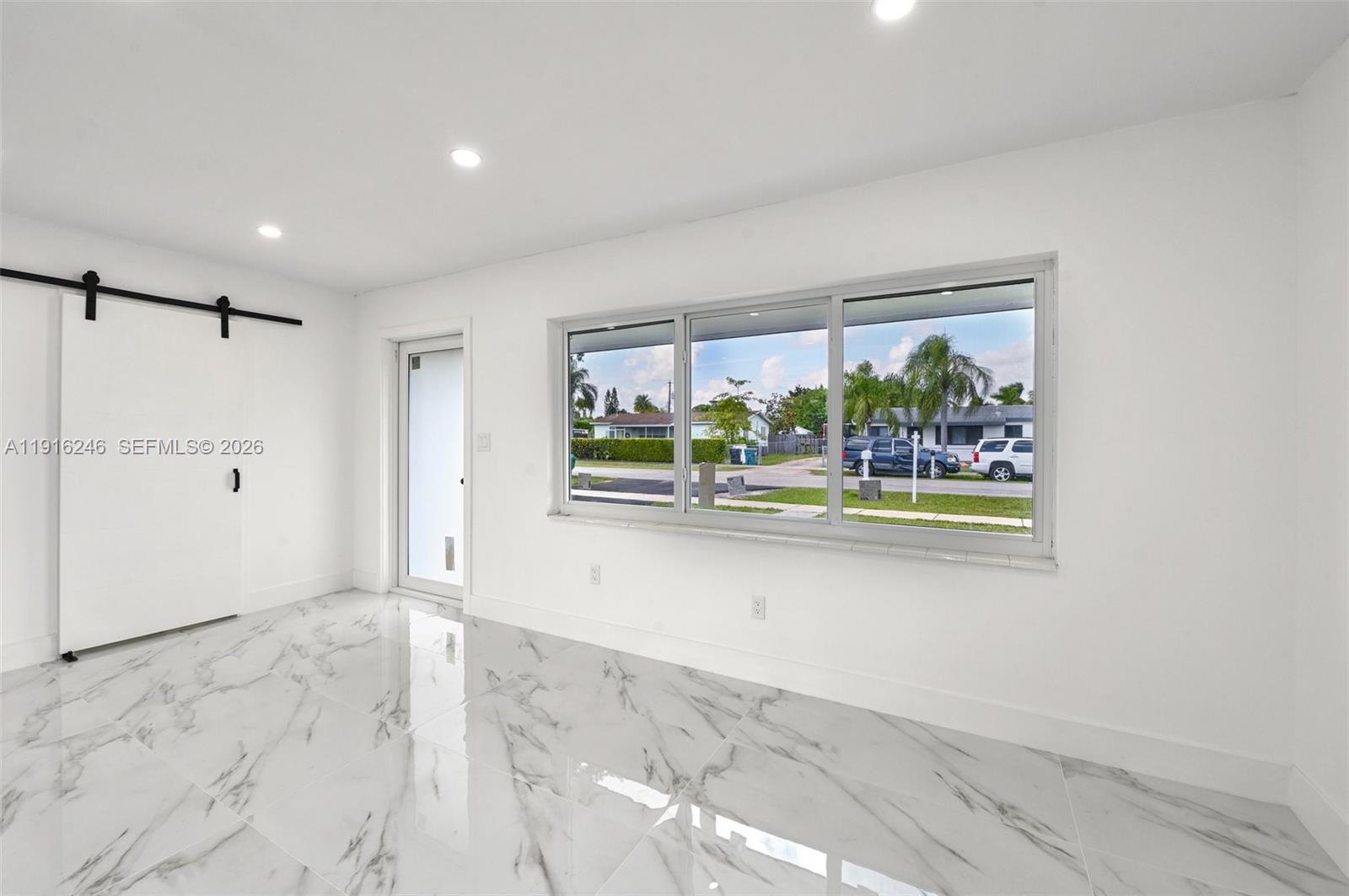 BEL-AIRE HOMES - Residential