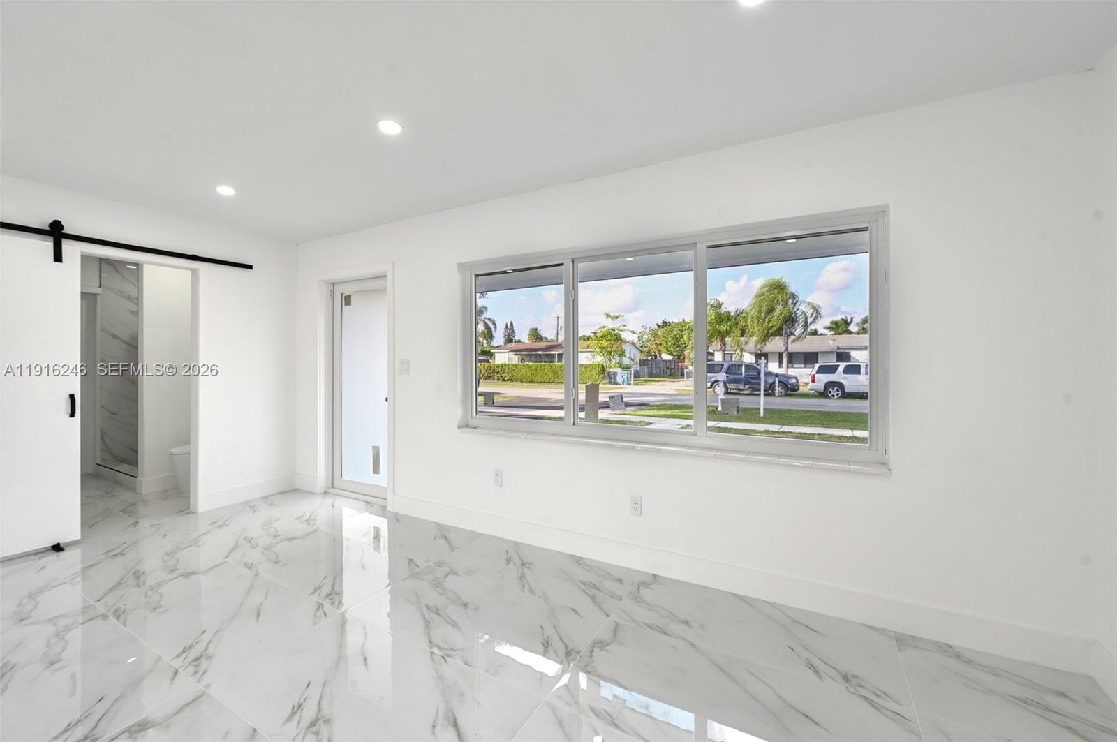 BEL-AIRE HOMES - Residential