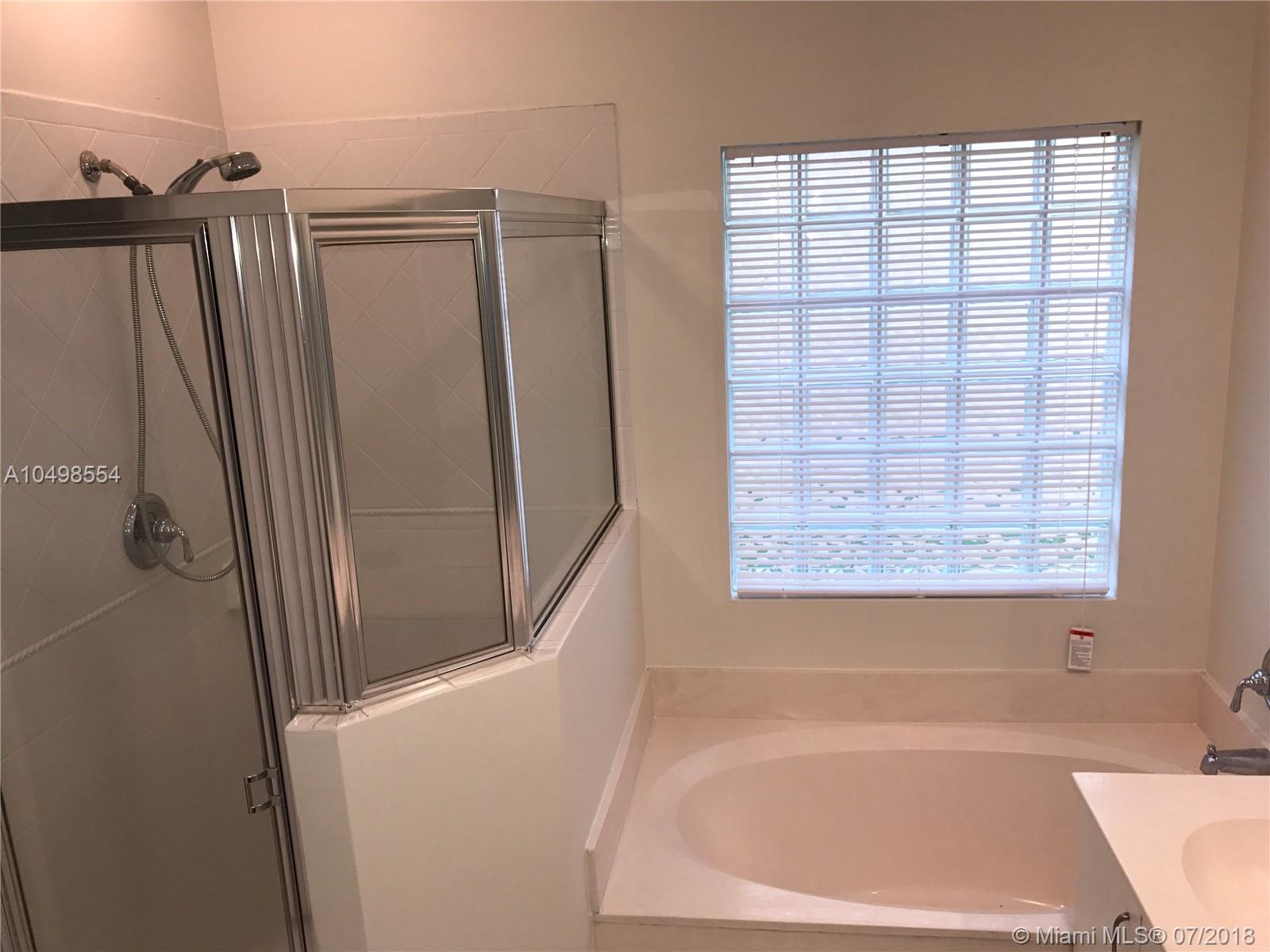 REGENCY LAKES AT COCONUT - Residential Lease